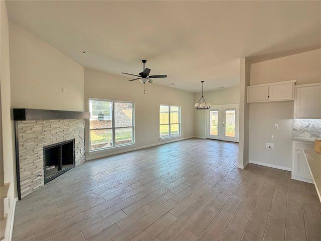 4019 Abingdon Drive, Norman, OK 73026