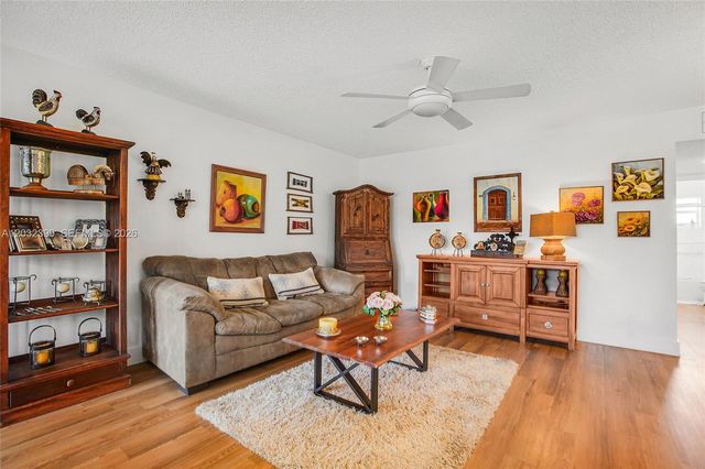 5300 Washington St O224, Hollywood, FL 33021