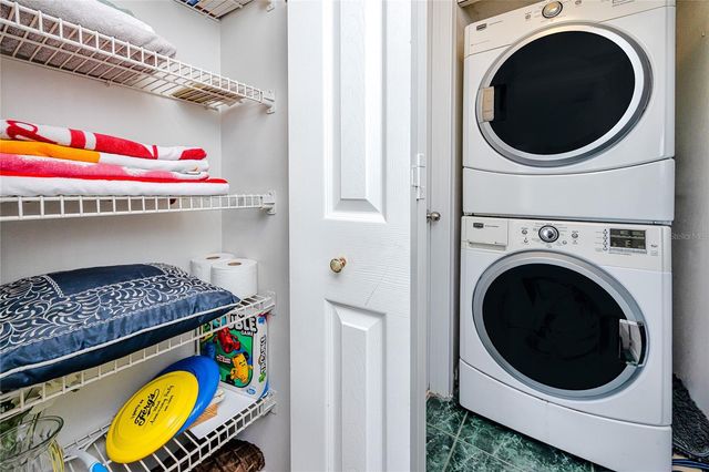 6113 PALMA DEL MAR BOULEVARD S 221, St Petersburg, FL 33715