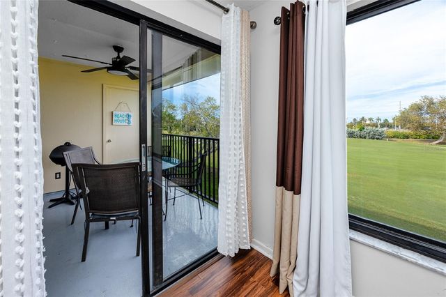 6113 PALMA DEL MAR BOULEVARD S 221, St Petersburg, FL 33715