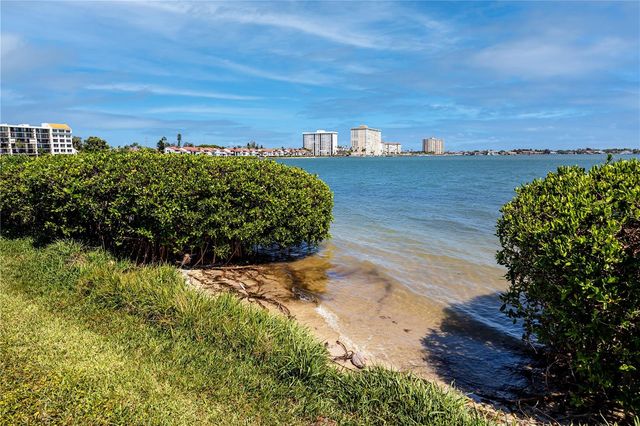 6113 PALMA DEL MAR BOULEVARD S 221, St Petersburg, FL 33715