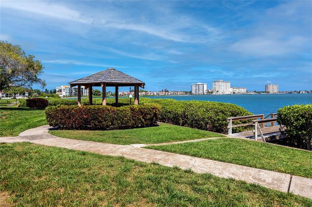 6113 PALMA DEL MAR BOULEVARD S 221, St Petersburg, FL 33715