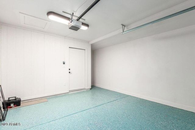 9933 W RIVIERA Drive, Sun City, AZ 85351