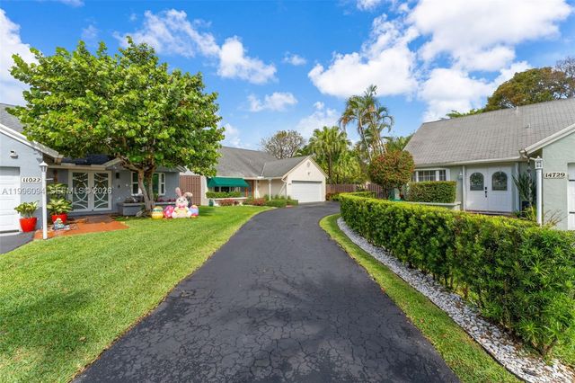 11018 SW 147th Pl, Miami, FL 33196