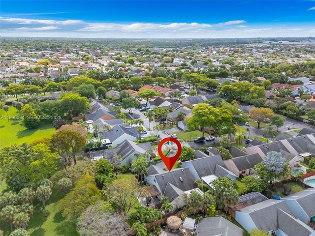 11018 SW 147th Pl, Miami, FL 33196