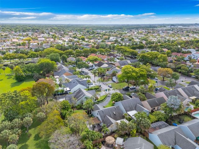 11018 SW 147th Pl, Miami, FL 33196