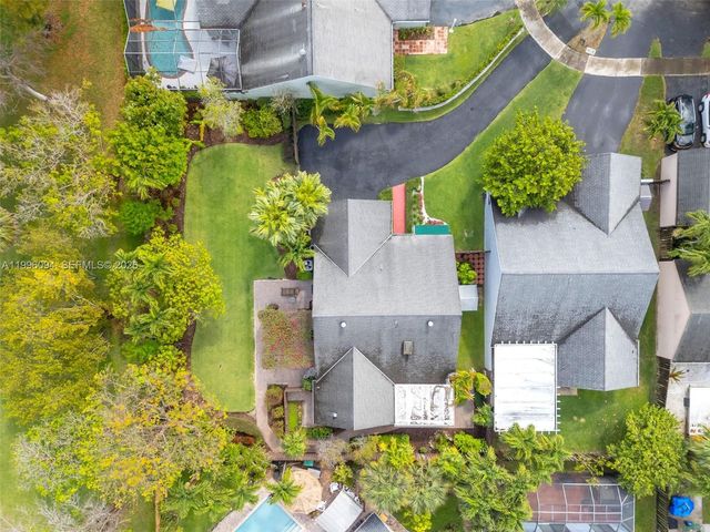 11018 SW 147th Pl, Miami, FL 33196