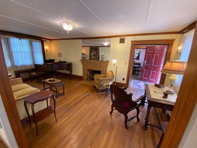 98 Lake St, Boston, MA 02135