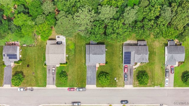 1256 N James Estates Dr, Henrico, VA 23231