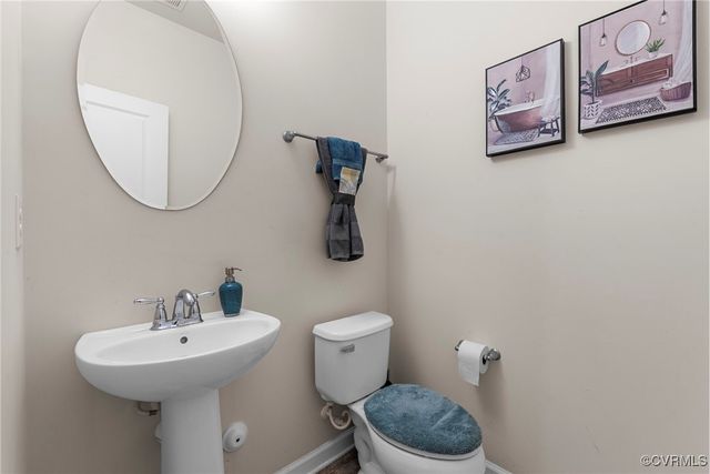 1256 N James Estates Dr, Henrico, VA 23231