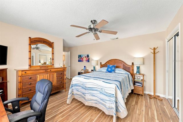 1002 EL RANCHO DRIVE, Sun City Center, FL 33573