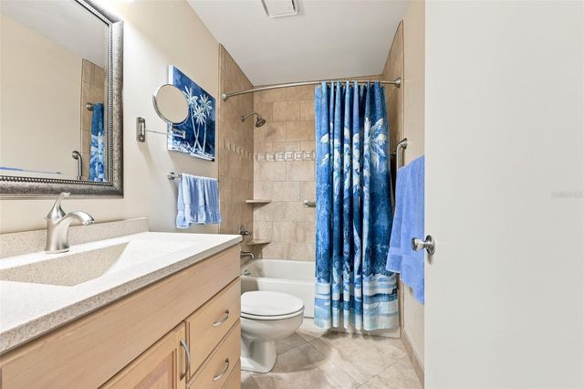 1002 EL RANCHO DRIVE, Sun City Center, FL 33573