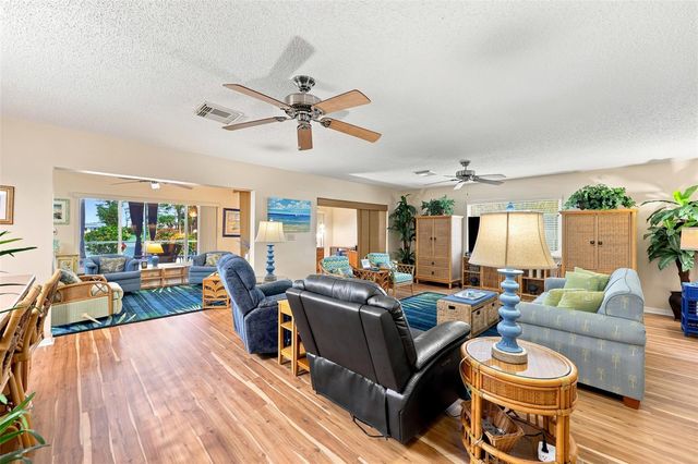 1002 EL RANCHO DRIVE, Sun City Center, FL 33573