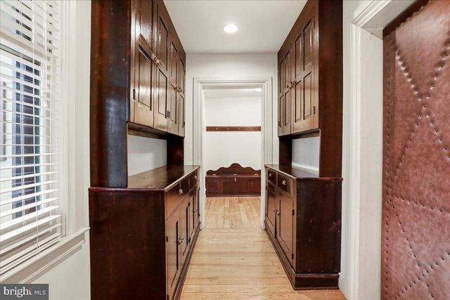 827 PHILADELPHIA AVENUE, Chambersburg, PA 17201