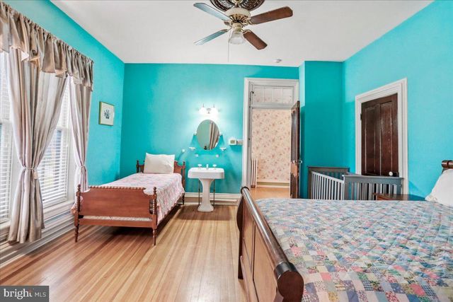 827 PHILADELPHIA AVENUE, Chambersburg, PA 17201