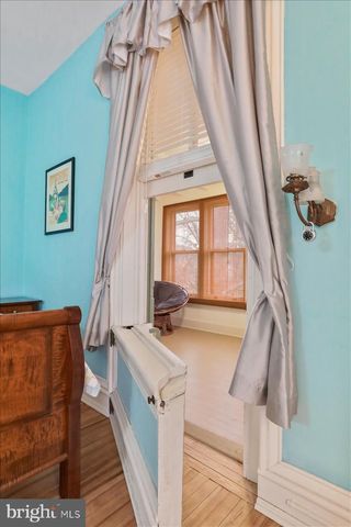 827 PHILADELPHIA AVENUE, Chambersburg, PA 17201