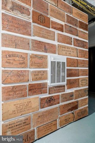 827 PHILADELPHIA AVENUE, Chambersburg, PA 17201