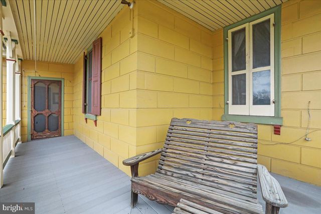 827 PHILADELPHIA AVENUE, Chambersburg, PA 17201