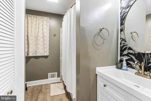115 BREWSTER DR, Newark, DE 19711