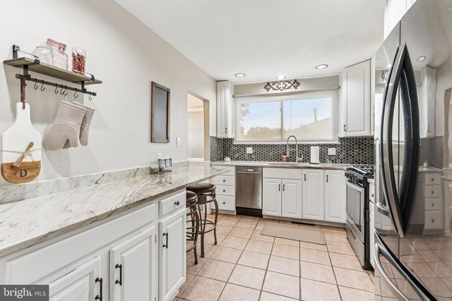 115 BREWSTER DR, Newark, DE 19711