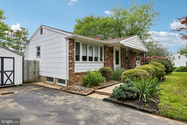 115 BREWSTER DR, Newark, DE 19711