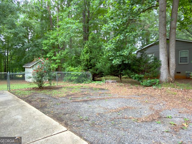3632 Fayetteville Road, Griffin, GA 30223
