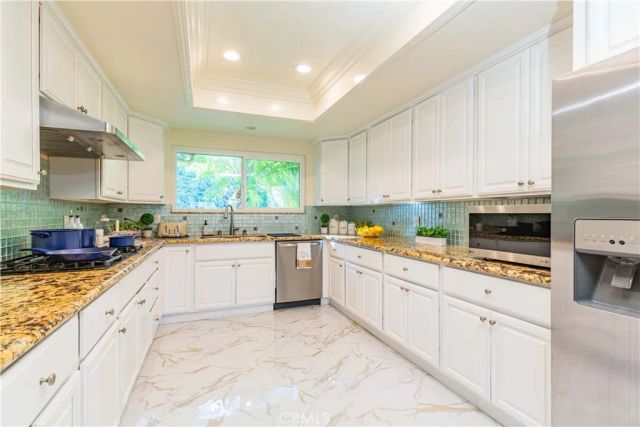 834 Cloverview, Glendora, CA 91741