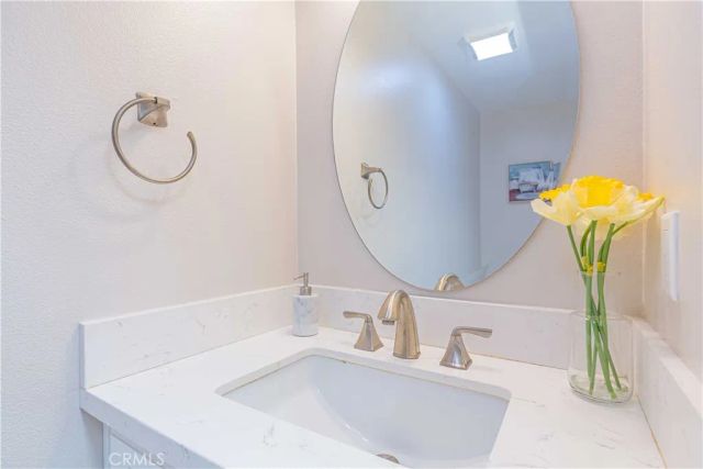 834 Cloverview, Glendora, CA 91741