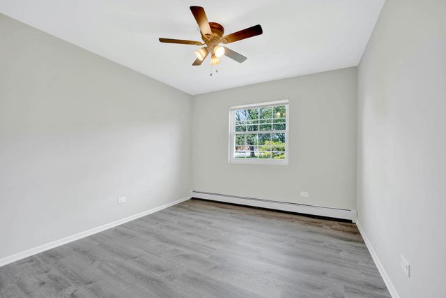 141 W 63rd Street G208, Westmont, IL 60559
