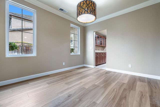 4674 N Arrow Ridge Way, Clovis, CA 93619