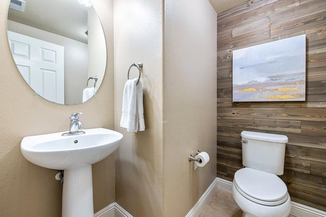 4674 N Arrow Ridge Way, Clovis, CA 93619