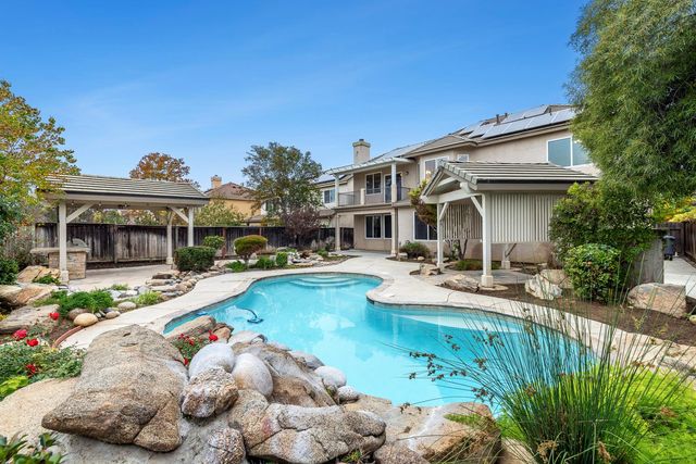 4674 N Arrow Ridge Way, Clovis, CA 93619