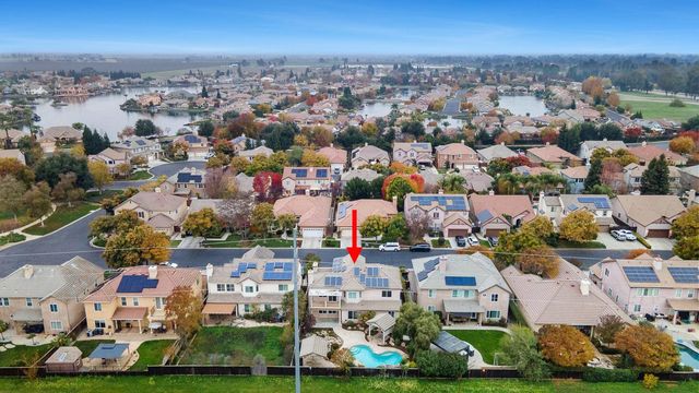 4674 N Arrow Ridge Way, Clovis, CA 93619