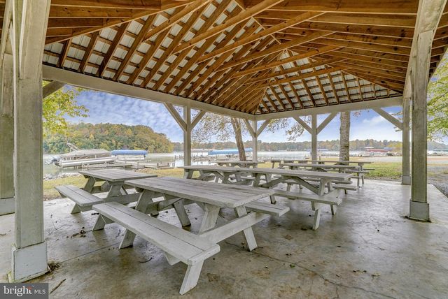 71 ALEXANDRA CIR, Bumpass, VA 23024