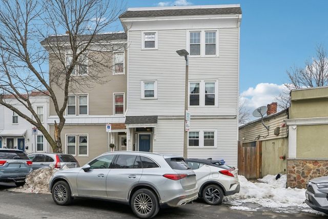 108 Emerson St 3, Boston, MA 02127