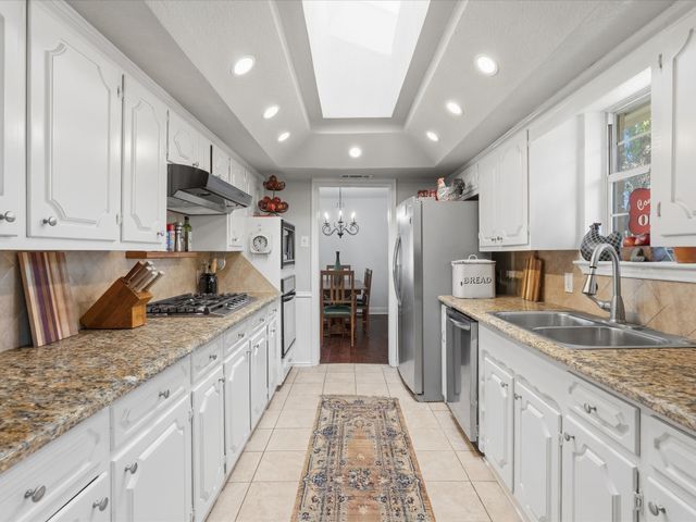 5320 Elkridge Drive, Dallas, TX 75227