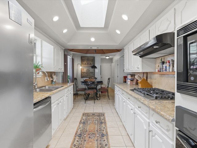 5320 Elkridge Drive, Dallas, TX 75227