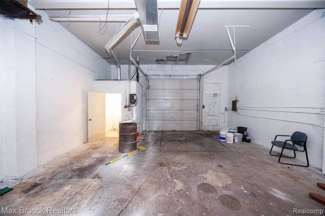 13940 Gratiot Avenue, Detroit, MI 48205