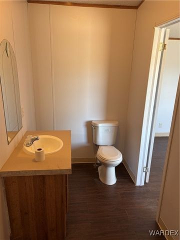 3676 N Avra Road, Golden Valley, AZ 86413