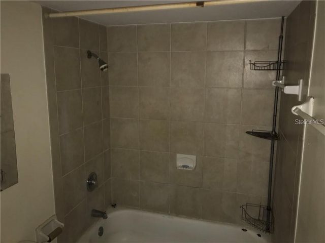 1100 MARTINIQUE DRIVE 117, Winter Haven, FL 33884