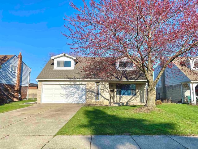 33036 Richard O Drive, Sterling Heights, MI 48310