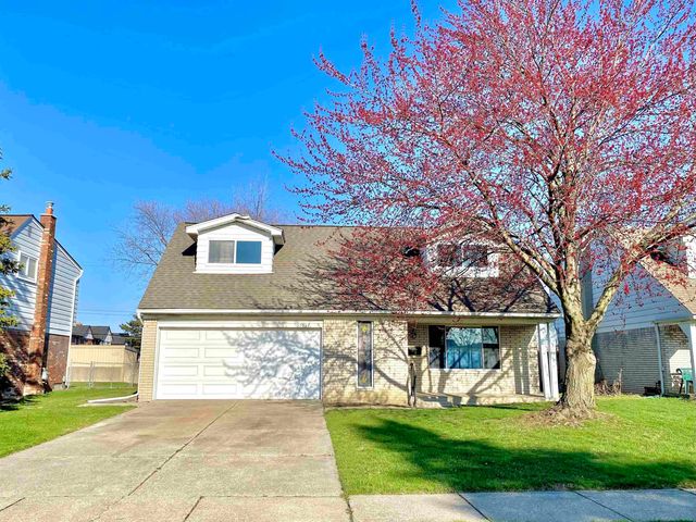 33036 Richard O Drive, Sterling Heights, MI 48310