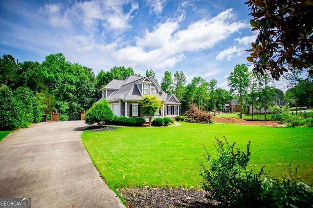 204 Pinehurst Way, Carrollton, GA 30116