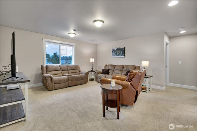 200 Fielding Street NE, Orting, WA 98360