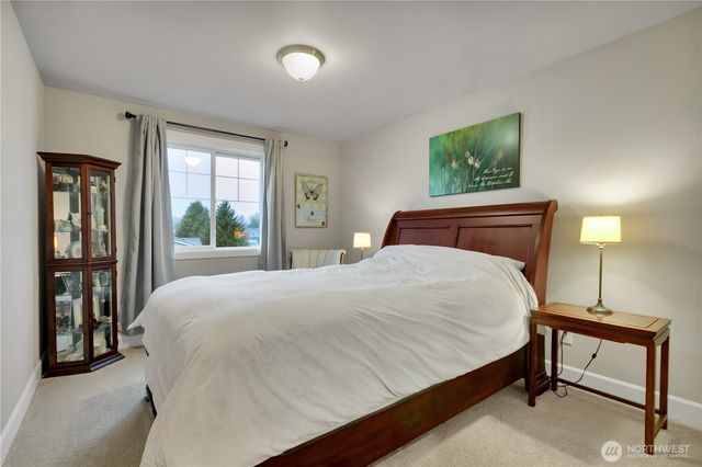 200 Fielding Street NE, Orting, WA 98360