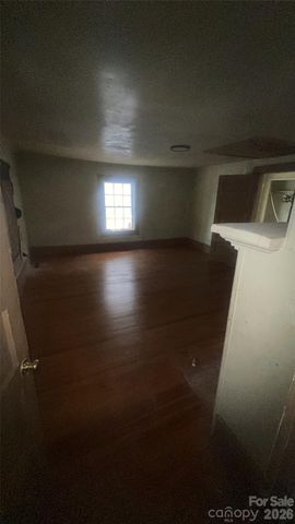 197 Main Street, Henrietta, NC 28076