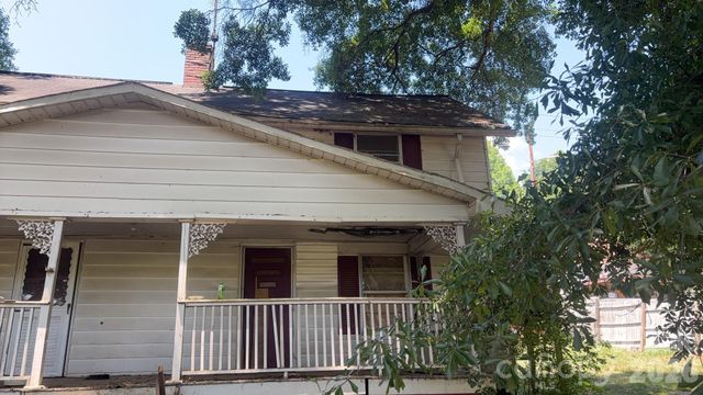 197 Main Street, Henrietta, NC 28076