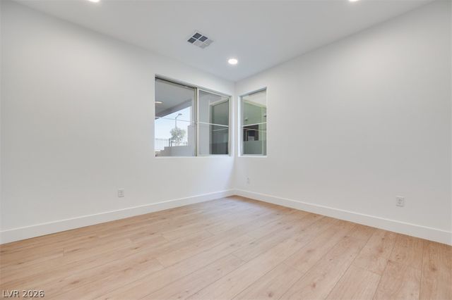 12186 Pink Sunrise Street, Las Vegas, NV 89138