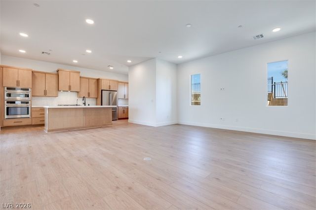 12186 Pink Sunrise Street, Las Vegas, NV 89138
