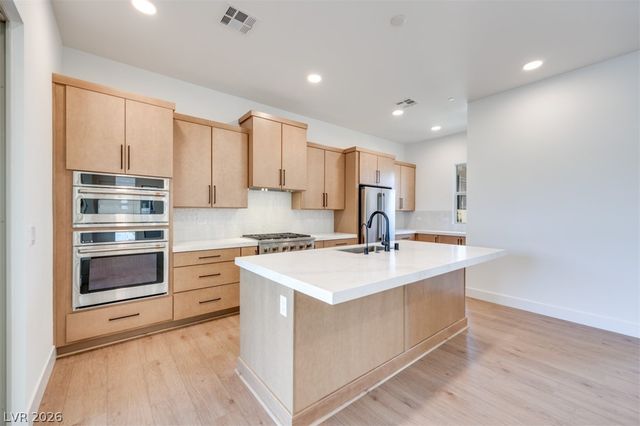 12186 Pink Sunrise Street, Las Vegas, NV 89138